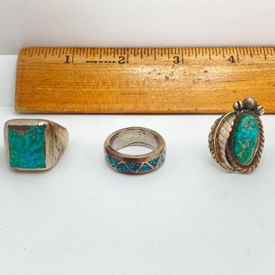 LOT 713: Three Hand Crafted Turquoise Rings - Sizes 11 to 13