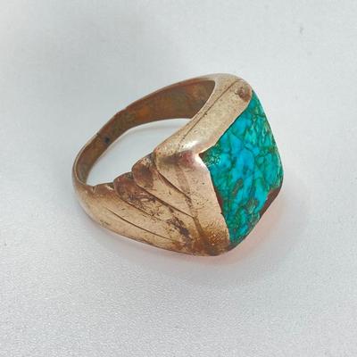 LOT 713: Three Hand Crafted Turquoise Rings - Sizes 11 to 13