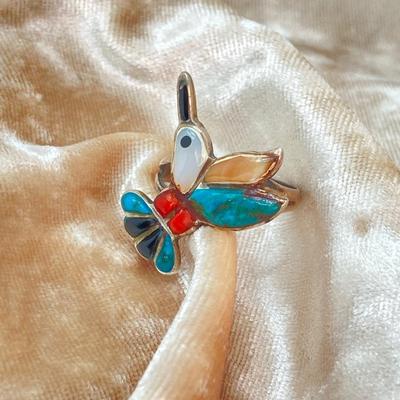 LOT 714: Vintage Hand-Crafted Turquoise and Abalone Rings - Unmarked