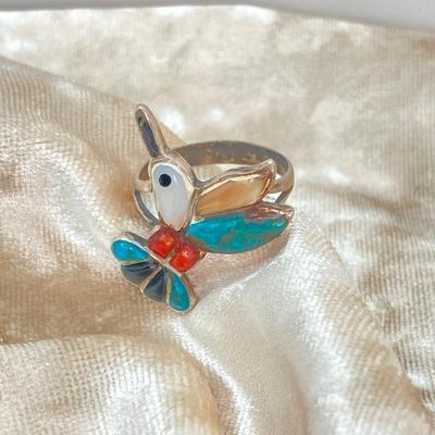 LOT 714: Vintage Hand-Crafted Turquoise and Abalone Rings - Unmarked