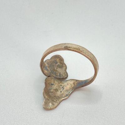 LOT 716: Vintage Abalone Adjustable Ring and Sterling Band