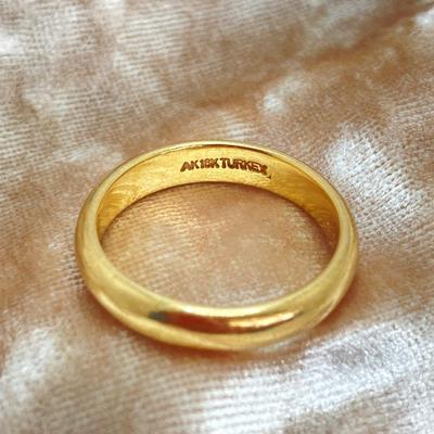 LOT 717: AK Turkey Gold Band - 18KT, TW 1.80g, Sz 7.75 - 8