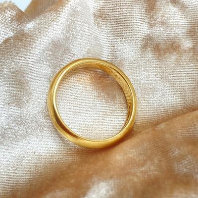 LOT 717: AK Turkey Gold Band - 18KT, TW 1.80g, Sz 7.75 - 8