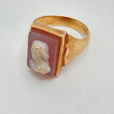LOT 722: Vintage Gold Cameo Ring - 14KT, TW 10.26g, Sz 10.5
