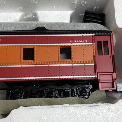 LOT 729: K Line O-Scale Passenger Cars: SP Daylight D Wolf Pullman (1) & Fleet of Modernism "Imperial Point" Sleeper