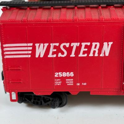 LOT 732: Mar Locomotive and Train Cars