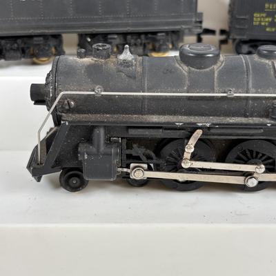 LOT 732: Mar Locomotive and Train Cars