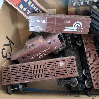 LOT 734: Box of Various Trains Cars - As Found