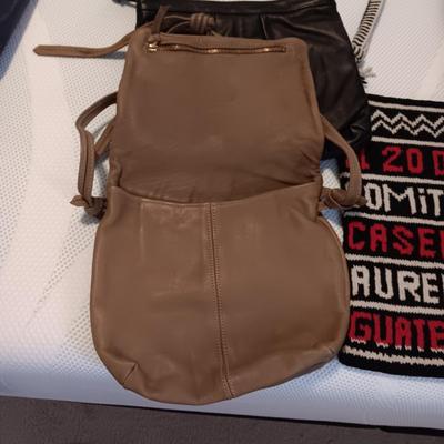 SEVERAL SHOULDER STRAP BAGS AND A LEATHER JWM DERR PURSE