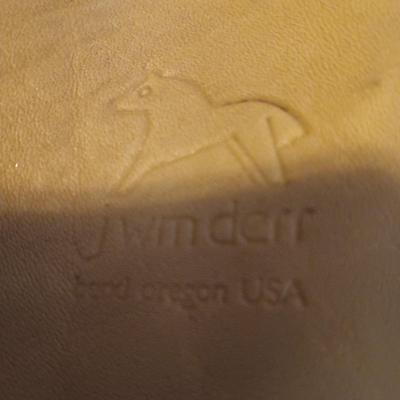 SEVERAL SHOULDER STRAP BAGS AND A LEATHER JWM DERR PURSE