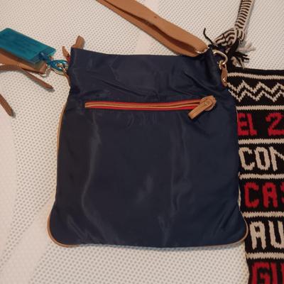 SEVERAL SHOULDER STRAP BAGS AND A LEATHER JWM DERR PURSE