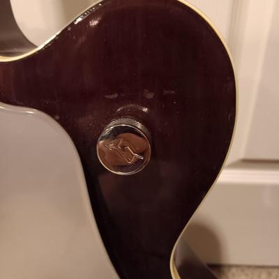 GRETSCH ELECTRIC GUITAR WITH BIGSBY, SIGNED BY CHET ATKINS INCLUDES HARD SIDED CASE W/EXTRAS **PLZ READ DESCRIPTION**