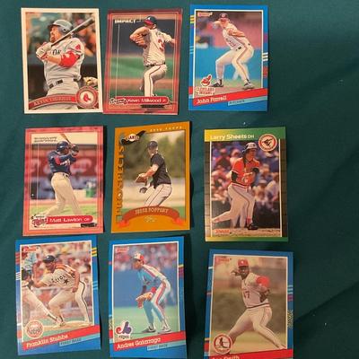 Lot of 9 Baseball Cards