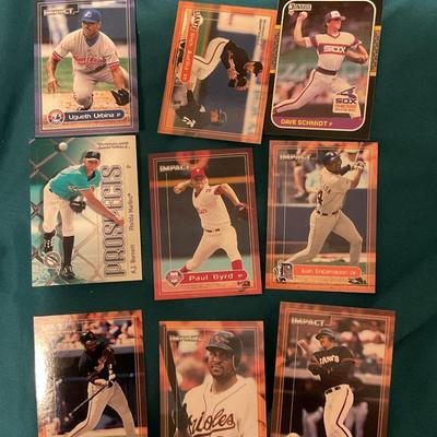 Lot of 9 Baseball Cards
