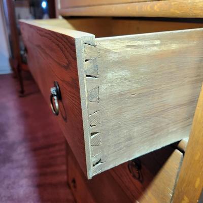 Vintage Solid Oak 5 Drawer Chest