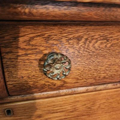 Antique Oak Sideboard Buffet 42x21x68