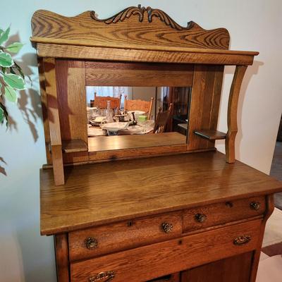 Antique Oak Sideboard Buffet 42x21x68