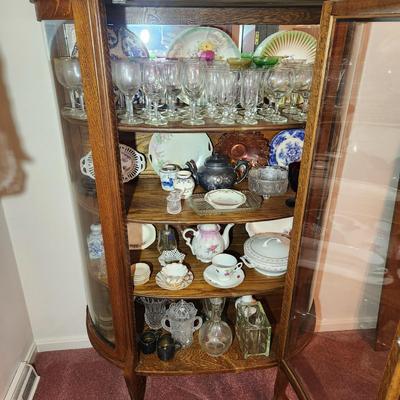 Antique Oak Bow Front Curio Cabinet 41x17x65