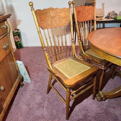 Oak Table w 6 Pressed Back Cane Chairs 42" Round w 3 10" Leaves