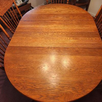 Oak Table w 6 Pressed Back Cane Chairs 42" Round w 3 10" Leaves