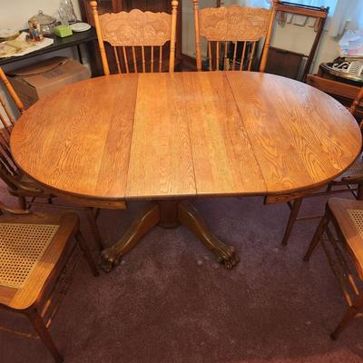 Oak Table w 6 Pressed Back Cane Chairs 42" Round w 3 10" Leaves