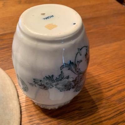 Early Flow Blue Porcelain Lot