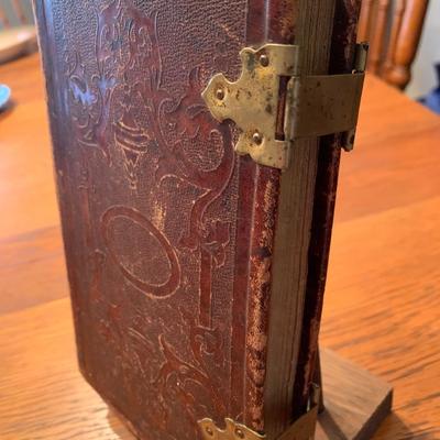 Antique German Bible History Illustrated Leather Bound w/Brass Clips