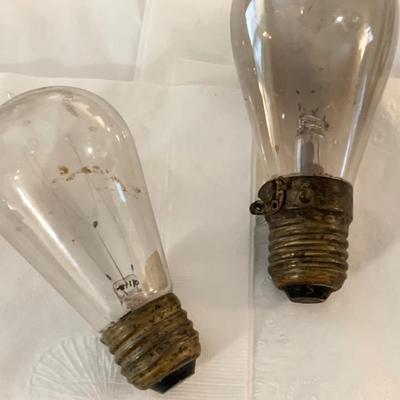 Early Edison Base Lightbulbs Tested