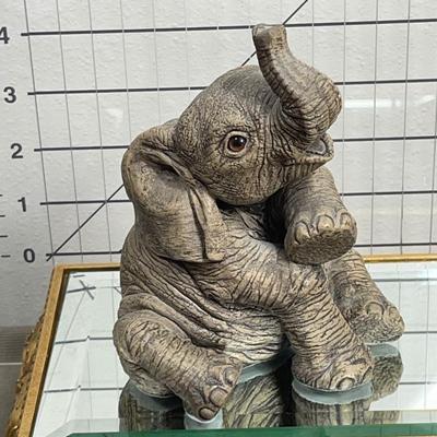Vintage The Herd Elephant 1989