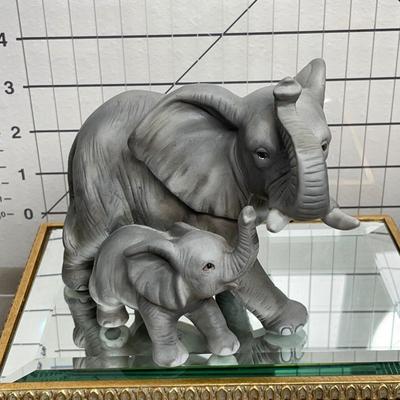 Vintage HOMCO Porcelain Mother and Baby Elephant
