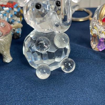 7 miniature Elephants, glass, metal