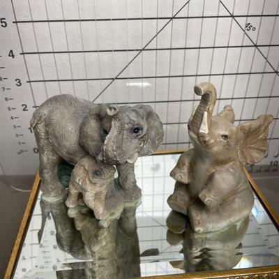 Lot of 5 Resin Elephants