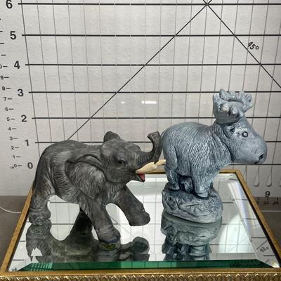 Lot of 4 Elephants and a Moose