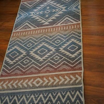 "RUGGABLE" BRAND AREA RUG RUNNER STYLE SOUTHWEST PATTERN.