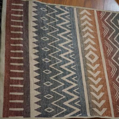 "RUGGABLE" BRAND AREA RUG RUNNER STYLE SOUTHWEST PATTERN.