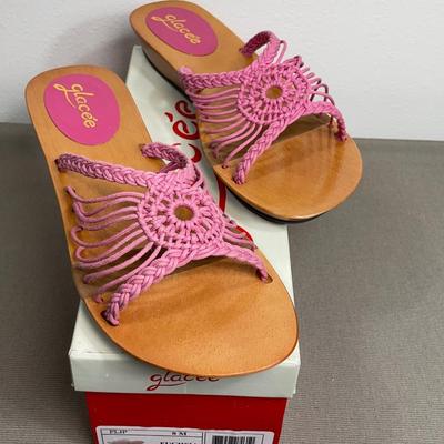 Glacee Pink Slide with Wood bottom NEW! 8
