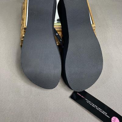 Down Boy Foam Thong Sandals NEW!