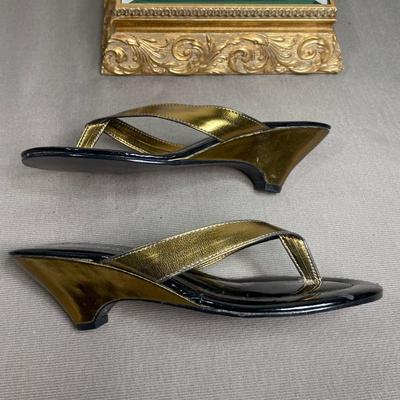 Tanantino’s Gold Metallic Shoes NEW! 7