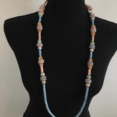 Vintage wood beaded necklace