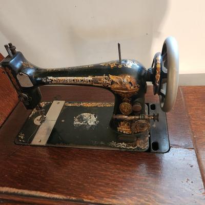 Antique Singer Treadle Sewing Machine w Accessories