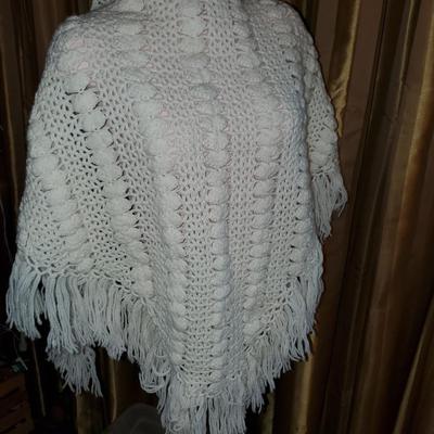 Vintage Hand Crocheted Shawl with Fringe Very Retro Off-White