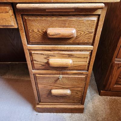 Soild Oak Wood Office Desk w Key 54x24x29 kneehole 24"