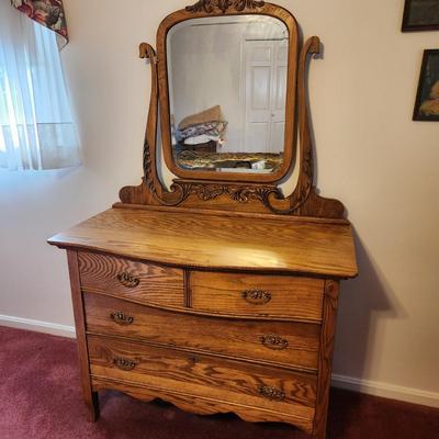 Solid Oak 2 over 2 Drawer Chest Dresser w Beveled Mirror 43x20x68