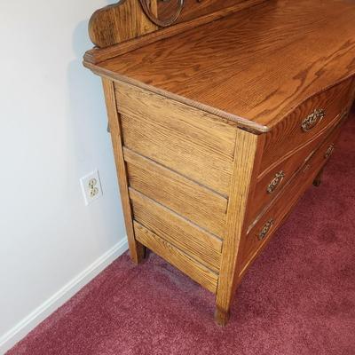 Solid Oak 2 over 2 Drawer Chest Dresser w Beveled Mirror 43x20x68