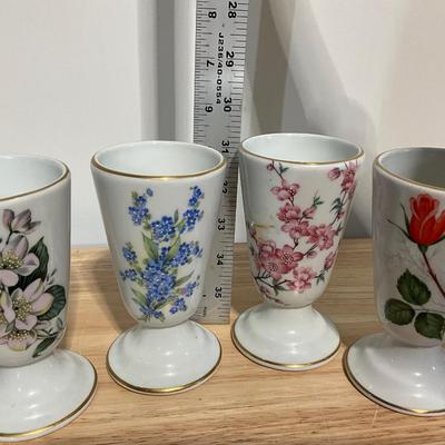 Vintage French Limoges Porcelain Set of 4 goblets, hand painted