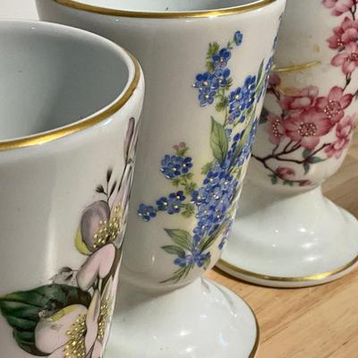 Vintage French Limoges Porcelain Set of 4 goblets, hand painted