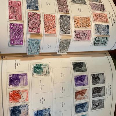Scott’s International book of stamps