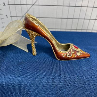 4 Miniature Metal Shoes with Gold Ribbon