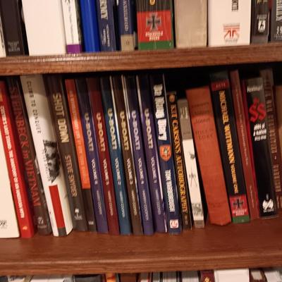 BOOKS ON MILITARY AND WAR