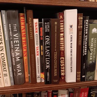 NONFICTION BOOKS ON MILITARY AND WAR